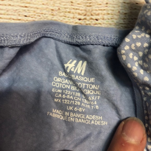 4/$20 H&M Heart Fit and Flare Dress size 6x/7 - Picture 2 of 3